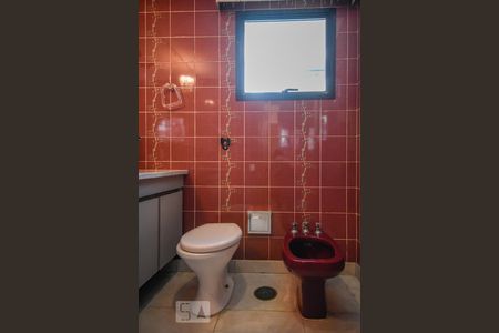 Apartamento à venda com 378m², 5 quartos e 4 vagas Apartamento à venda com 378m², 5 quartos e 4 vagasBanheiro do Quarto 5 - Suíte