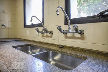 Apartamento à venda com 378m², 5 quartos e 4 vagas Apartamento à venda com 378m², 5 quartos e 4 vagasCozinha