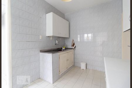 Apartamento para alugar com 108m², 2 quartos e 1 vaga Apartamento para alugar com 108m², 2 quartos e 1 vagaCozinha