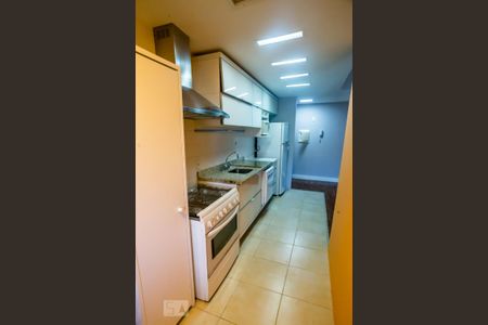 Apartamento à venda com 86m², 2 quartos e 1 vaga Apartamento à venda com 86m², 2 quartos e 1 vagaCozinha