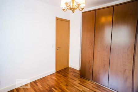 Apartamento à venda com 86m², 2 quartos e 1 vaga Apartamento à venda com 86m², 2 quartos e 1 vagaQuarto