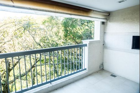 Apartamento à venda com 86m², 2 quartos e 1 vaga Apartamento à venda com 86m², 2 quartos e 1 vagaVaranda