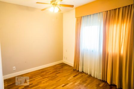 Apartamento à venda com 86m², 2 quartos e 1 vaga Apartamento à venda com 86m², 2 quartos e 1 vagaSuíte