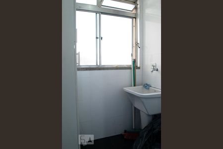 Apartamento à venda com 80m², 3 quartos e 1 vagaÁREA SERVIÇO