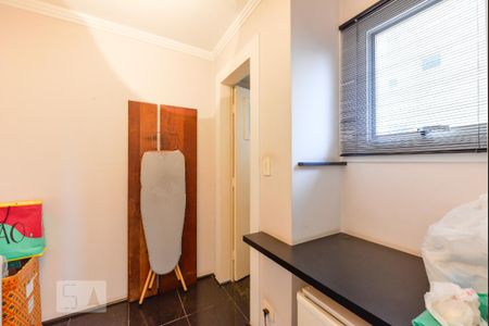 Quarto Serviço de apartamento para alugar com 2 quartos, 70m² em Pinheiros, São Paulo