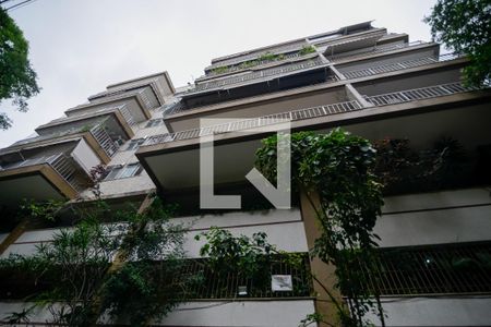 Apartamento para alugar com 60m², 2 quartos e 1 vagaFachada