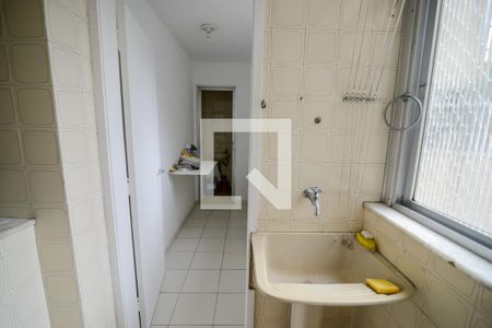 Apartamento para alugar com 60m², 2 quartos e 1 vagaÁrea de Serviço