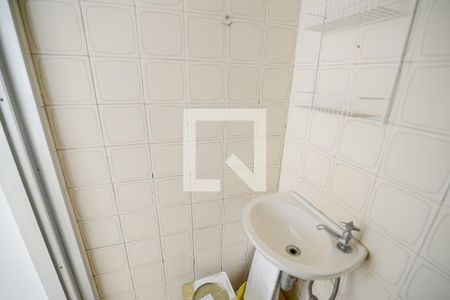 Apartamento para alugar com 60m², 2 quartos e 1 vagaBanheiro de Serviço
