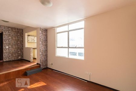 Apartamento para alugar com 43m², 1 quarto e sem vagaSala