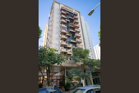 Apartamento para alugar com 90m², 2 quartos e 1 vagaFachada do Prédio