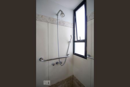 Apartamento para alugar com 90m², 2 quartos e 1 vagaBanho Social