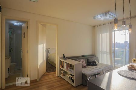 Sala de apartamento para alugar com 1 quarto, 35m² em Aclimação, São Paulo