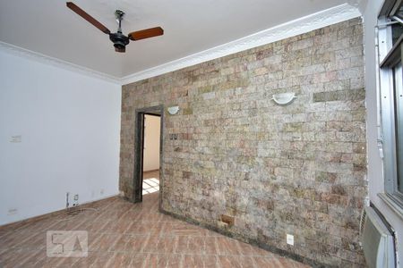 Sala de apartamento à venda com 2 quartos, 80m² em Icaraí, Niterói