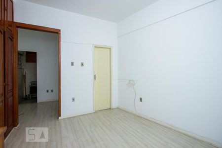 Sala de kitnet/studio à venda com 1 quarto, 32m² em Glória, Rio de Janeiro