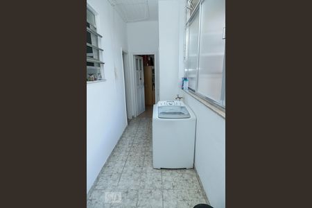 Apartamento à venda com 75m², 2 quartos e sem vagaÁrea de Serviço