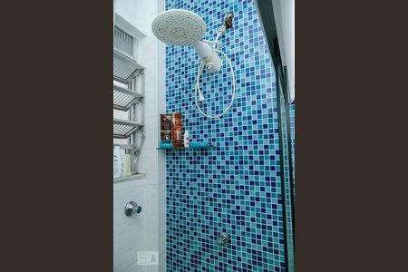 Apartamento à venda com 75m², 2 quartos e sem vagaBanheiro