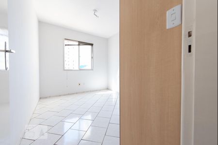 Apartamento para alugar com 3 quartos, 99m² em Setor Bela Vista, Goiânia