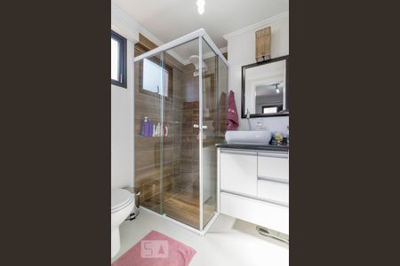 Banheiro da Suite de apartamento à venda com 3 quartos, 75m² em Vila Gilda, Santo André