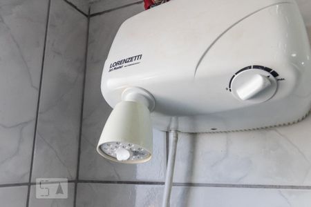 Banheiro de apartamento à venda com 1 quarto, 42m² em Nova Piraju, São Paulo