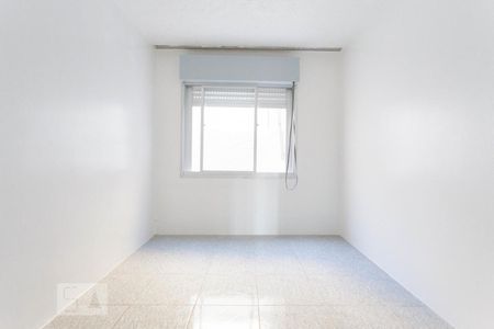 Quarto de apartamento para alugar com 1 quarto, 55m² em Passo da Areia, Porto Alegre