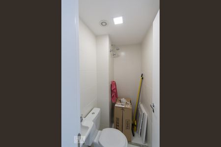 Apartamento para alugar com 84m², 3 quartos e 2 vagas Apartamento para alugar com 84m², 3 quartos e 2 vagasBanheiro de Serviço