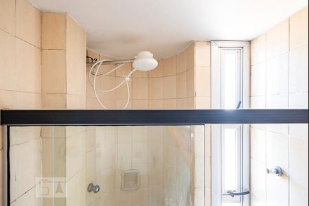 Banheiro de apartamento para alugar com 2 quartos, 70m² em Floresta, Belo Horizonte