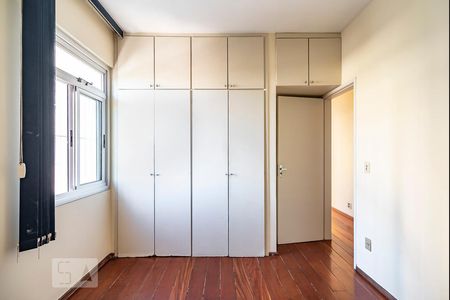 Quarto 1 de apartamento para alugar com 2 quartos, 70m² em Floresta, Belo Horizonte