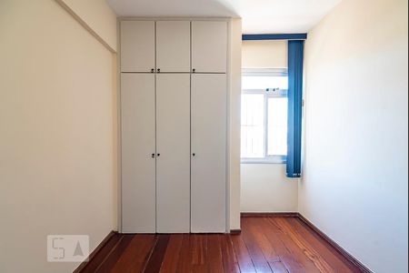 Quarto 2 de apartamento para alugar com 2 quartos, 70m² em Floresta, Belo Horizonte