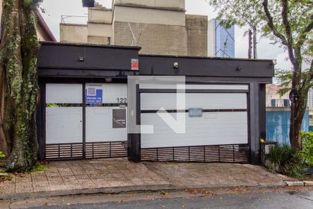 Casa à venda com 560m², 5 quartos e 4 vagasFachada