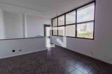 Casa à venda com 560m², 5 quartos e 4 vagasSegundo Andar