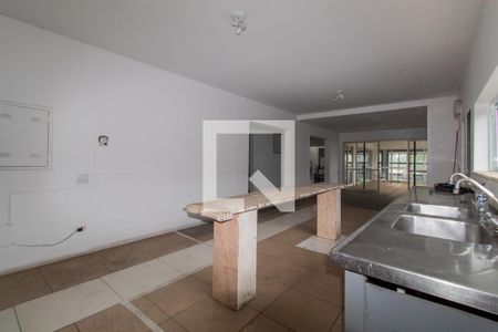 Casa à venda com 560m², 5 quartos e 4 vagasCozinha
