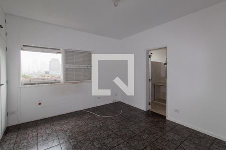 Casa à venda com 560m², 5 quartos e 4 vagasQuarto 4 - Suíte