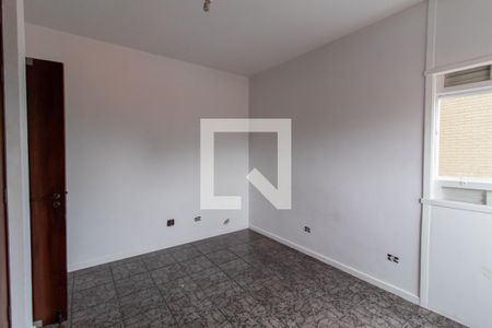 Casa à venda com 560m², 5 quartos e 4 vagasQuarto 2