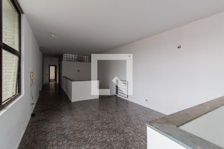 Casa à venda com 560m², 5 quartos e 4 vagasSegundo Andar