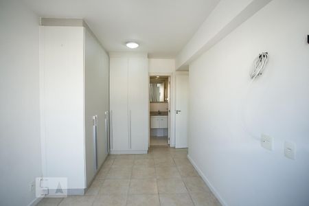 Apartamento para alugar com 72m², 2 quartos e 1 vaga Apartamento para alugar com 72m², 2 quartos e 1 vagaSuíte