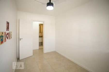Apartamento para alugar com 72m², 2 quartos e 1 vaga Apartamento para alugar com 72m², 2 quartos e 1 vagaQuarto 2