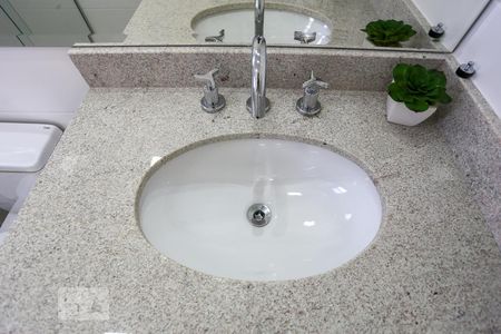 Studio para alugar com 35m², 1 quarto e 1 vaga Studio para alugar com 35m², 1 quarto e 1 vagaBanheiro