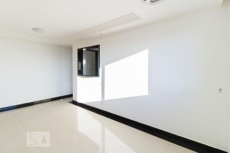 Sala de apartamento para alugar com 2 quartos, 56m² em Jardim Danfer, São Paulo