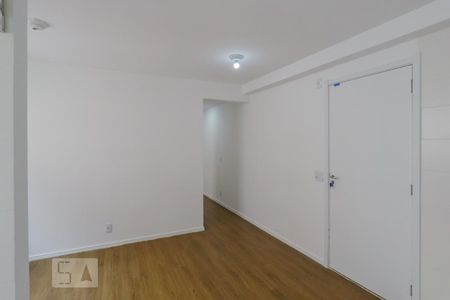 Sala de Apartamento com 2 quartos, 40m² Cambuci