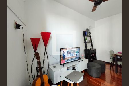 Sala de apartamento à venda com 2 quartos, 65m² em Maracanã, Rio de Janeiro