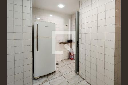 Apartamento à venda com 65m², 2 quartos e 1 vaga Apartamento à venda com 65m², 2 quartos e 1 vagaÁrea comum - Salão de festas
