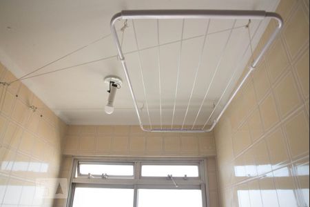 Apartamento à venda com 40m², 1 quarto e 1 vaga Apartamento à venda com 40m², 1 quarto e 1 vagaVaral