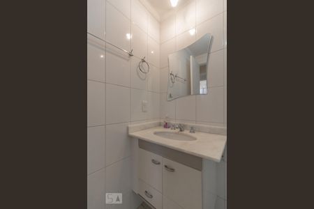Banheiro de apartamento para alugar com 3 quartos, 69m² em Vila Moinho Velho, São Paulo