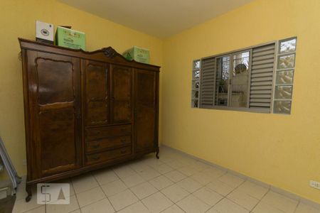Quarto 1 de casa para alugar com 2 quartos, 85m² em São Judas, São Paulo