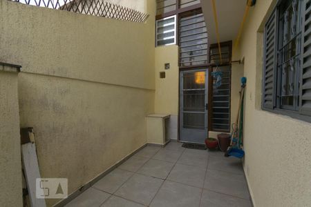 Casa para alugar com 85m², 2 quartos e sem vaga Casa para alugar com 85m², 2 quartos e sem vagaQuintal