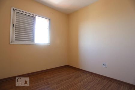 Apartamento para alugar com 57m², 2 quartos e 1 vagaQuarto 02