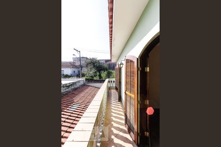 Casa à venda com 220m², 3 quartos e 2 vagasvaranda