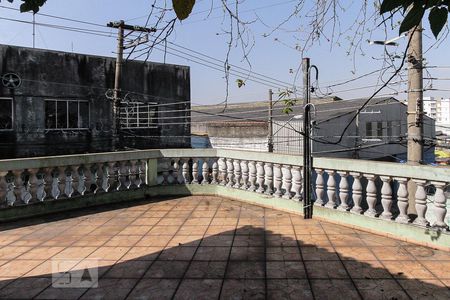 Casa à venda com 220m², 3 quartos e 2 vagasTerraço