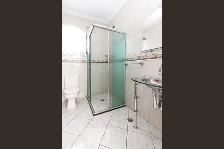 Casa à venda com 220m², 3 quartos e 2 vagasBanheiro