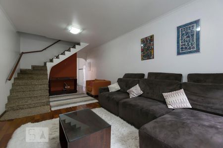 Casa para alugar com 300m², 3 quartos e 4 vagas1o. Andar - Sala